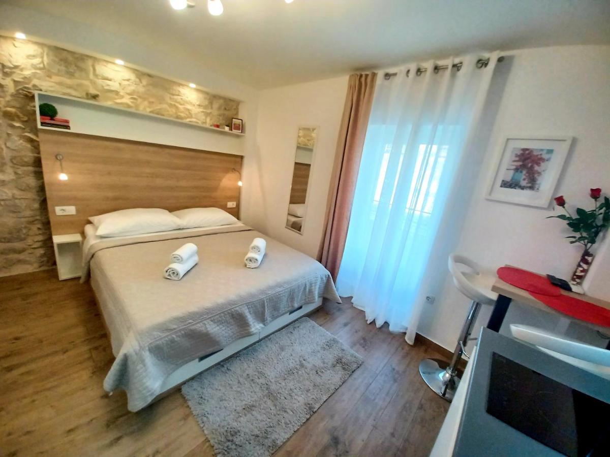 Studio Apartmani Pomalo/ Take It Easy Сплит Экстерьер фото